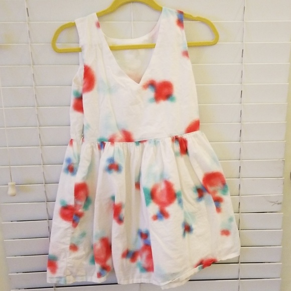 ⛔️SOLD⛔️Gap lined floral zip side dress - Picture 2 of 3